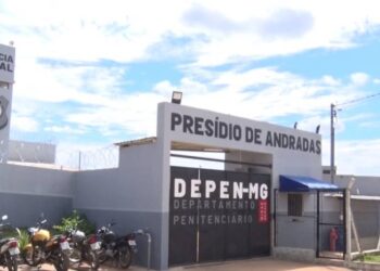 Ataque a veículos de detentos mobiliza forças de segurança em Andradas