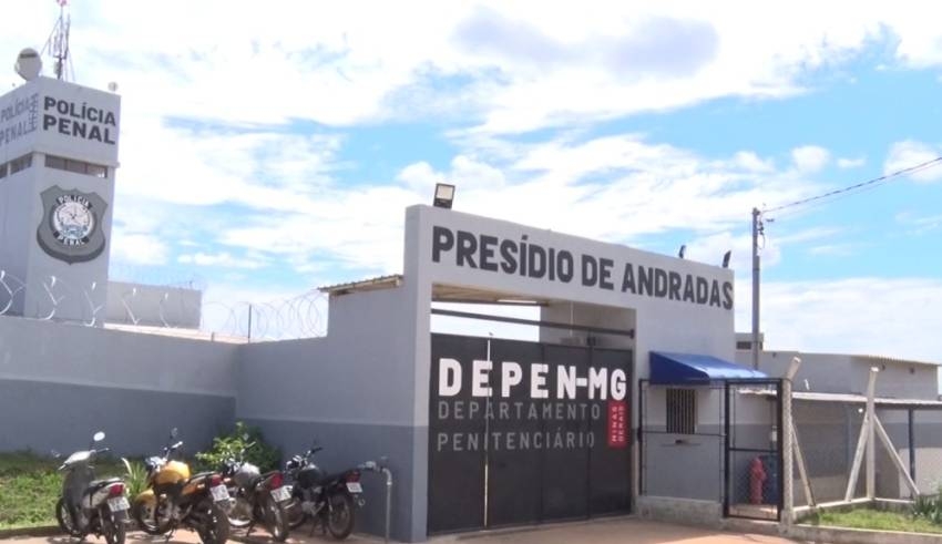 Ataque a veículos de detentos mobiliza forças de segurança em Andradas