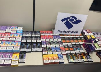 Operação apreende 188 cigarros eletrônicos e autua homem por contrabando em Poços