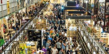 Expocachaça reúne 2 mil rótulos em BH