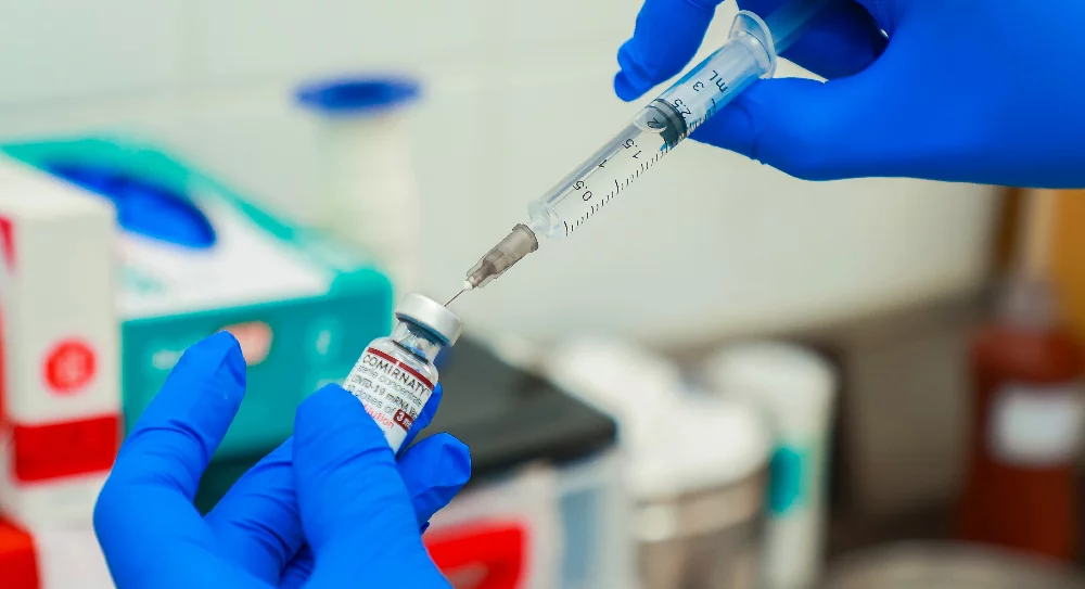 Dia D de Multivacinação acontece neste sábado em Poços