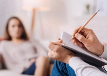 Dia da Psicóloga e do Psicólogo destaca atuação além dos consultórios