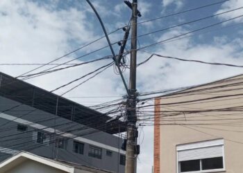 Quase 7 mil imóveis ficam sem energia após falha na rede em Poços