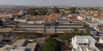 Idosa espancada pelo filho é tranferida de hospital