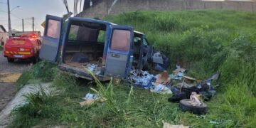Acidente com van deixa 12 trabalhadores rurais feridos em Andradas