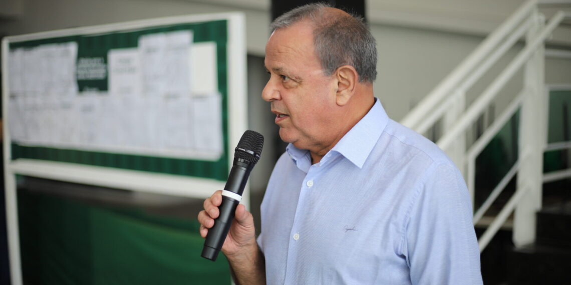 Rovilson Ribeiro é reeleito para o quinto mandato como presidente da Caldense