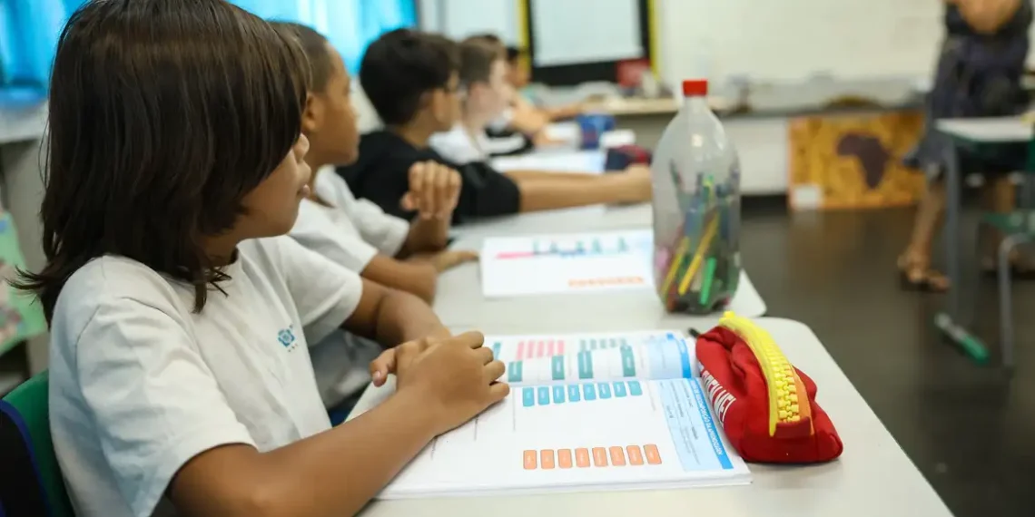 Professores têm 8 mil vagas gratuitas para pós-graduação