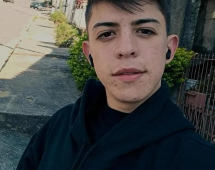 Jovem de 22 anos está desaparecido em Poços de Caldas
