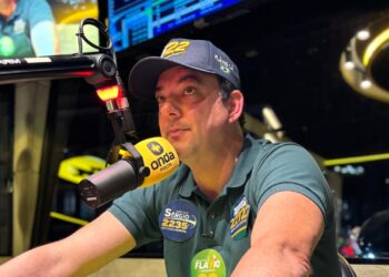 Candidato ao Governo de MG, Flávio Roscoe participa do Poços em Foco