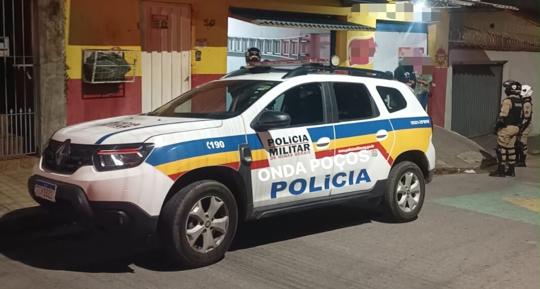 Operação integrada fiscaliza bares e identifica irregularidades em 9 estabelecimentos de Poços