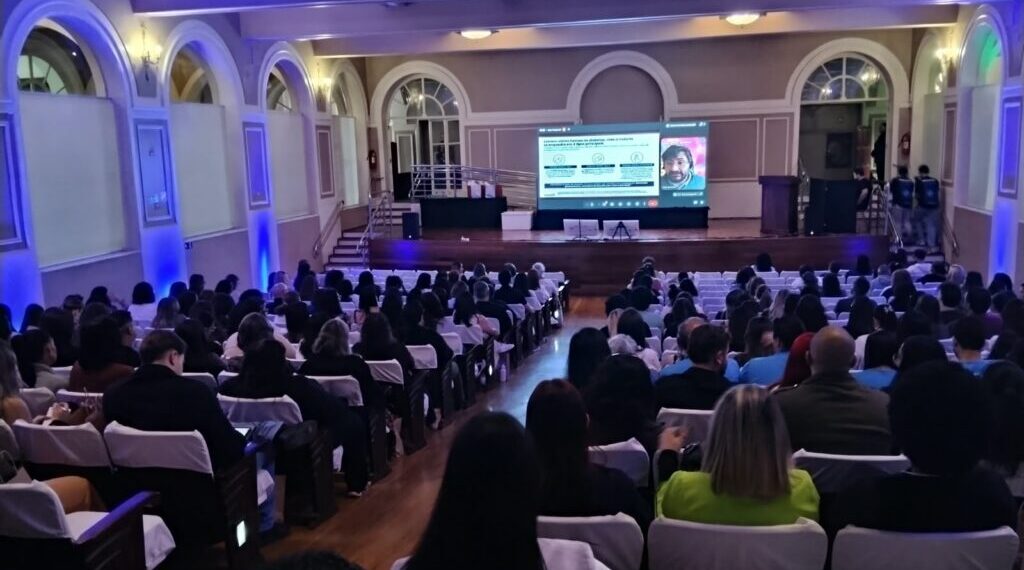 Congresso reúne profissionais para discutir diabetes em Poços