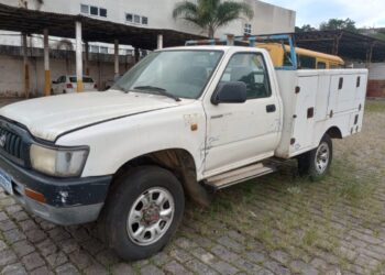 Poços realiza leilão com 25 veículos e máquinas nesta quinta-feira