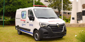 Van que levava pacientes de São José do Rio Pardo é roubada em São Paulo