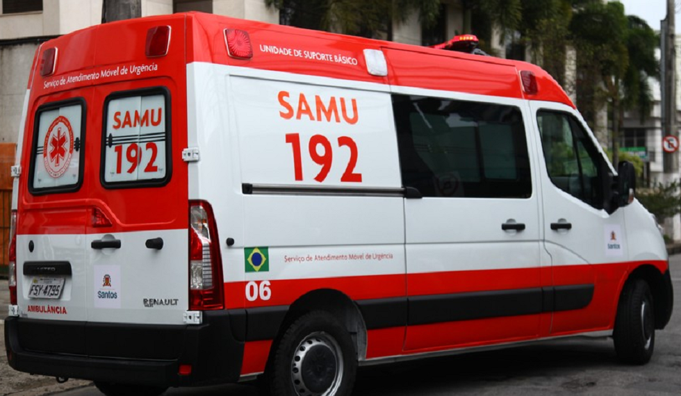 Idosa espancada pelo filho é tranferida de hospital pelo SAMU