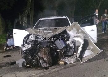 Acidente deixa três feridos em avenida de Poços de Caldas