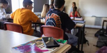 Agentes de Educação de Poços de Caldas pedem redução da jornada de trabalho