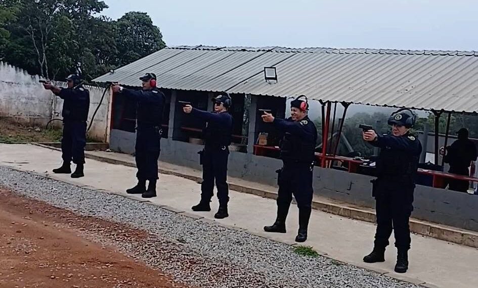 GCM de Poços inicia treinamento com novo armamento