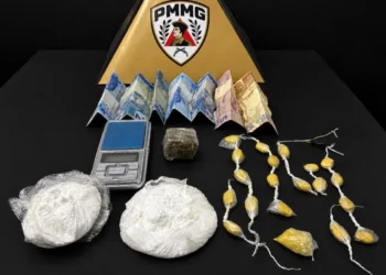Homem é preso com drogas no Jardim Esperança, em Poços