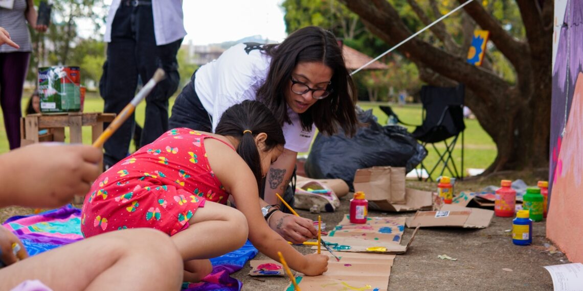 Pista Cultural ocupa a Rua da Urca com música, oficinas, arte e encontros em Poços de Caldas