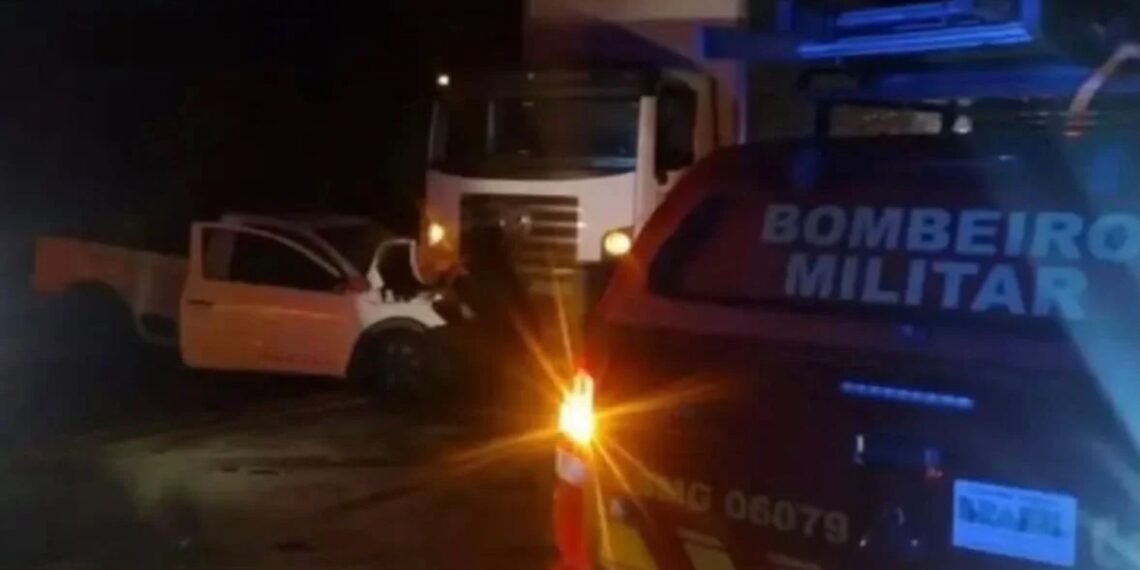 Homem de 56 anos morre após colisão frontal na BR-146