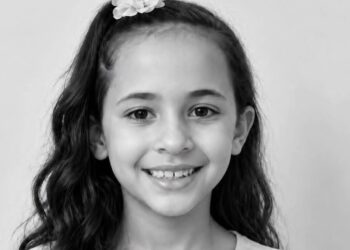 Menina de 8 anos morre por meningite; família autoriza doação de órgãos