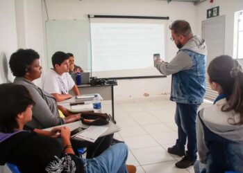 Oficinas gratuitas de fotografia e escrita criativa chegam à zona leste de Poços de Caldas