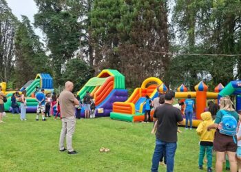 Dia das Crianças reúne famílias no Parque Municipal de Poços de Caldas