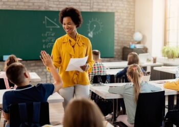 Poços abre inscrições para edital de boas práticas na educação