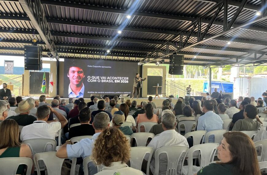 Agro em Ação reúne mais de 8 mil participantes e amplia voz do produtor rural em Minas Gerais