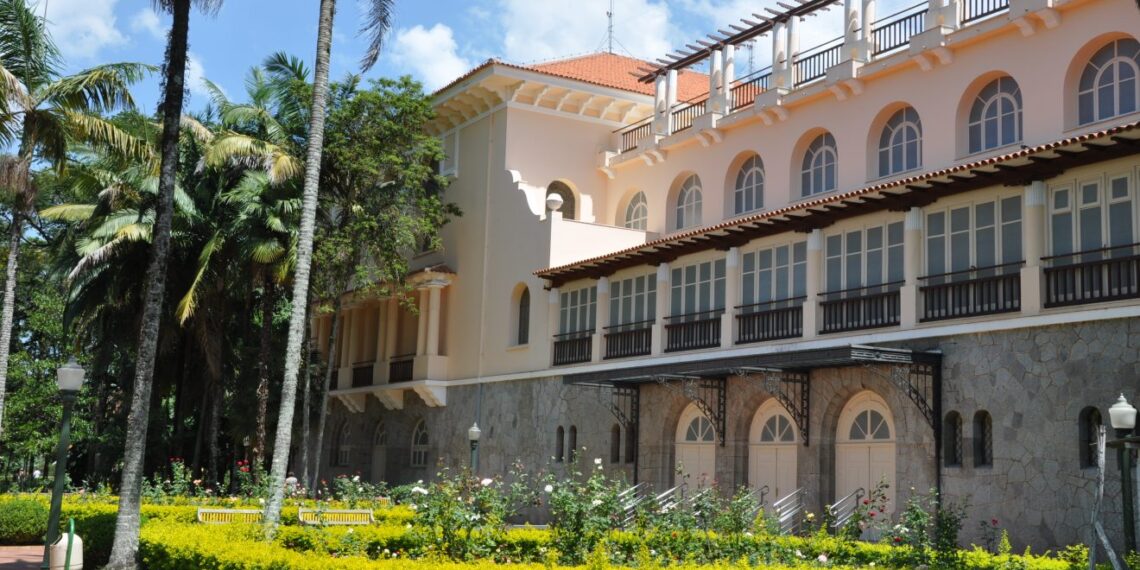 Poços recebe seminário nacional de turismo em novembro
