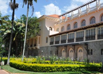 Poços recebe seminário nacional de turismo em novembro